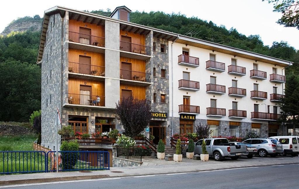 Hotel Latre Broto Extérieur photo